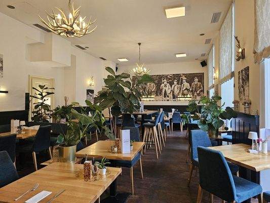 Reizvoll, zentral, präsent