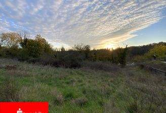 Vorder-/Erschließungsseite