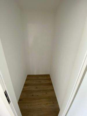 Musterbild - Abstellraum