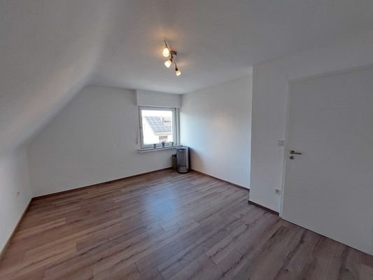Schlafzimmer 1 im OG
