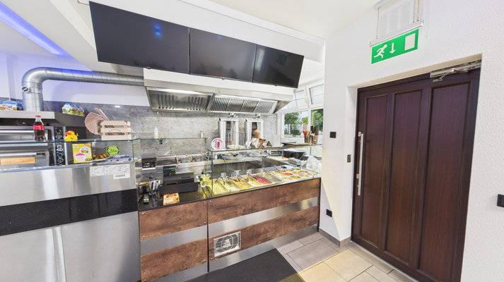 Karlstr. 10 - 12 Imbiss - 2.png