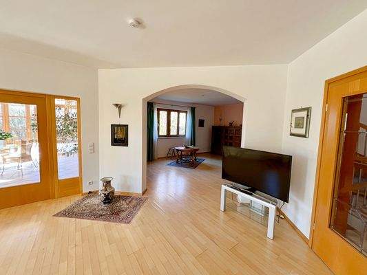 Wohnzimmer mit TV-Bereich