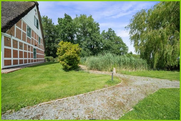 Seitenansicht garten