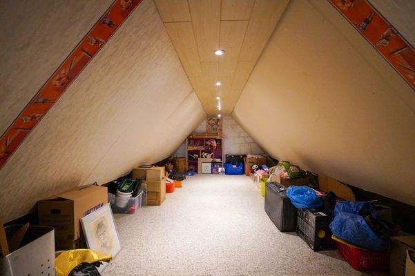 Spielzimmer/ Dachboden