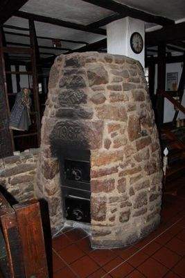 Ein Replikat des berühmten Kirtorfer "Schmeerofens"