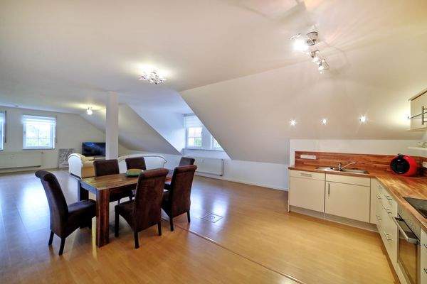 OG - Ess-/Wohnbereich