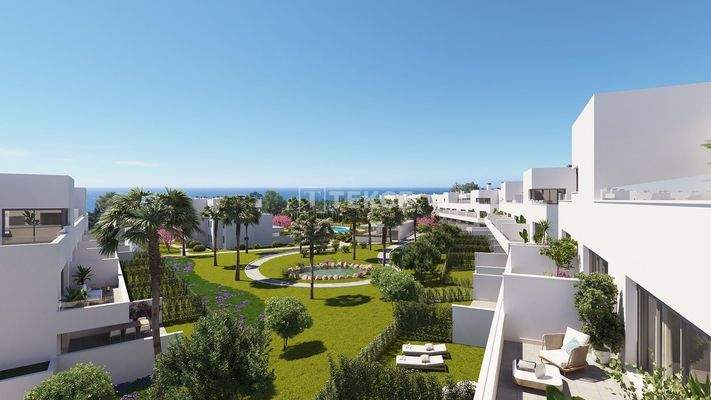 Apartments Close to Beach in Exclusive Area in Estepona