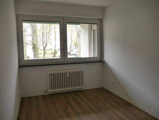 4 Kinder-/Arbeitszimmer