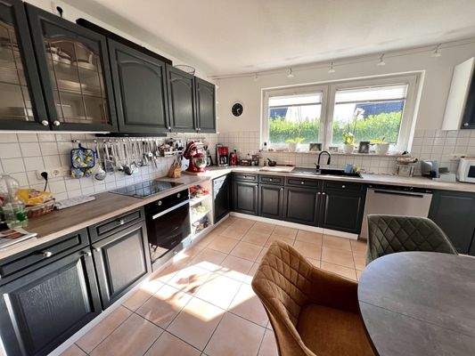 Einbauküche inklusive