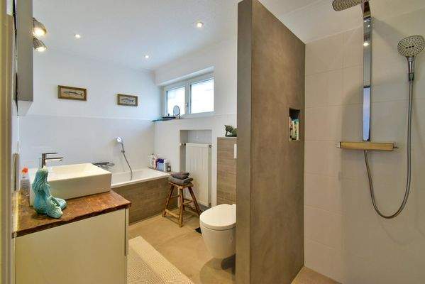 Bad Zwischengeschoß