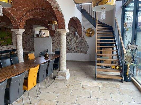 Büroraum-6 - Zugang OG