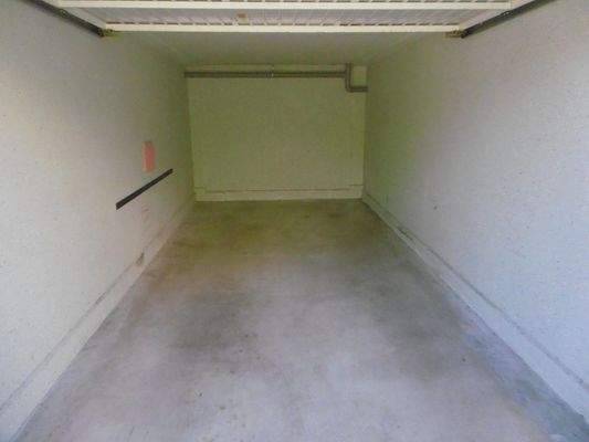 Ansicht Garage ist möglich