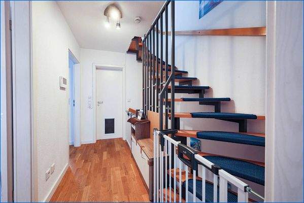 Treppenhaus ins Dachgeschoß