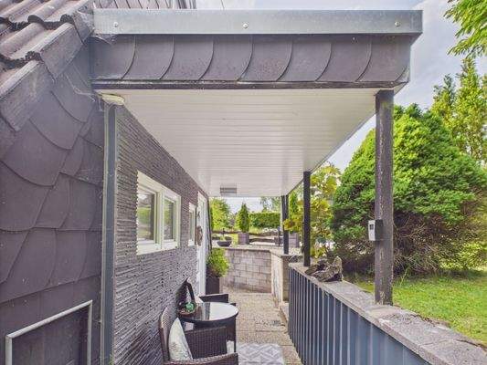 CAM01223G0-PR0125-STILL038