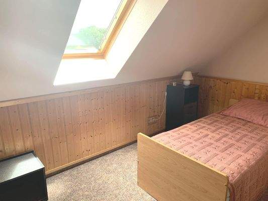 B3D7B1A7-0407-4A4C-8C9B-DD689D