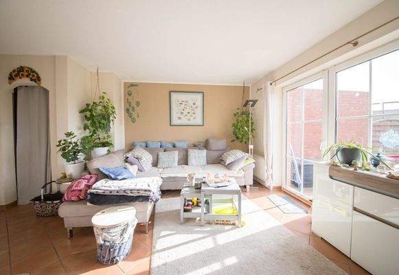 mit Terrassenzugang und Ofenanschußmöglichkeit 