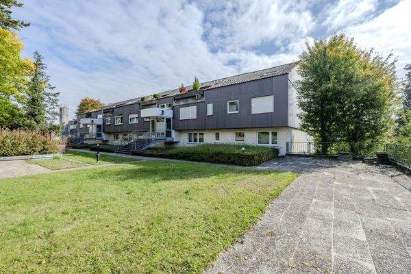 Gepflegtes Mehrfamilienhaus