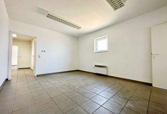 INFOS UNTER: 06171-586000