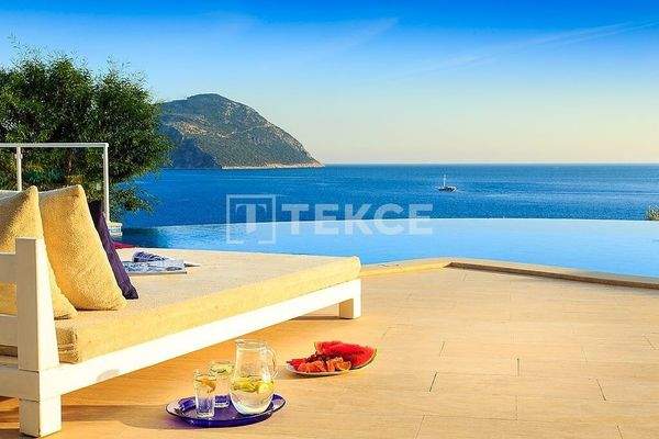 Private Beach Villa with Uninterrupted Sea Views in Kaş Kalkan