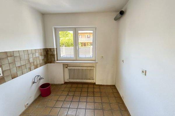 Küche (mit KI bearbeitet)