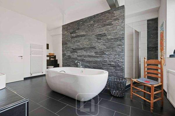 Badezimmer |  Solitäre Wanne