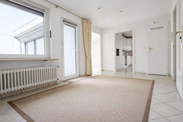 In der Diele können Sie essen und zusammensitzen