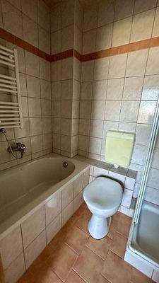 Badezimmer Erdgeschoss