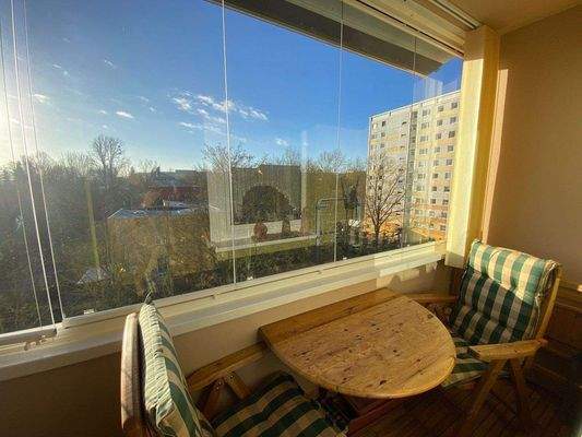 verglaster Balkon (1).jpg