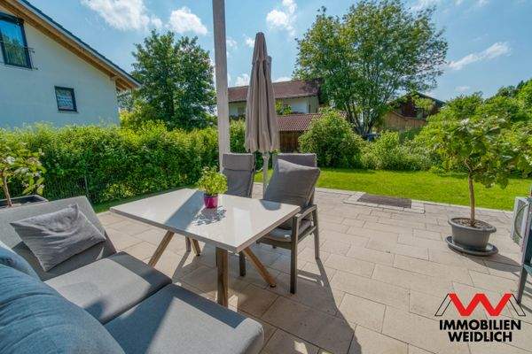 Überdachter-Bereich der Terrasse 