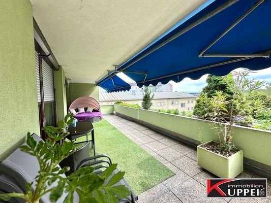 Loggia/Terrasse 30m²