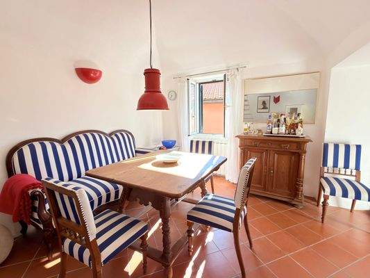 AT_1051_TERRA_ITALIA_IMMOBILIEN_REAL ESTATE_FOR SA