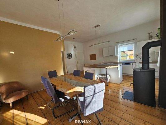 OG Küche mit Essbereich