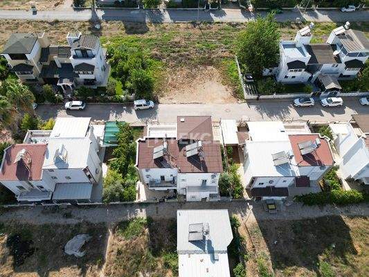 Furnished Semi-Detached House with Private Garden in Belek Antalya