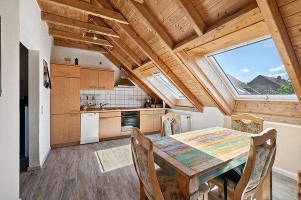 DG- Küche mit Essplatz