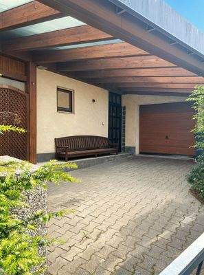 Hausansicht Eingang/Garage