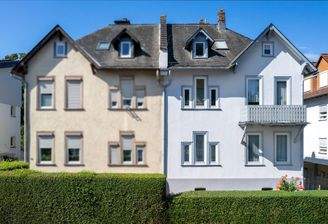 Vorderansicht des Gebäude-Ensembles (Haus rechts)