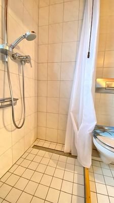 Badezimmer4.jpg