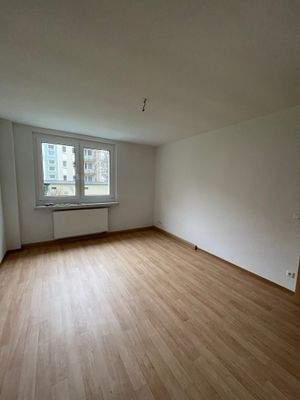 Schlafzimmer (1).JPG