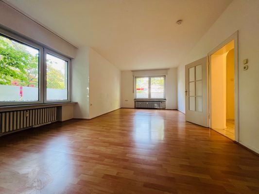 Wohn-/Esszimmer _ 2.2