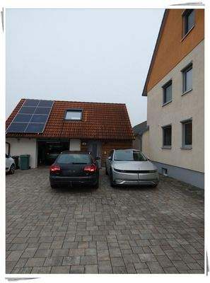 2 Kfz-Stellplätze