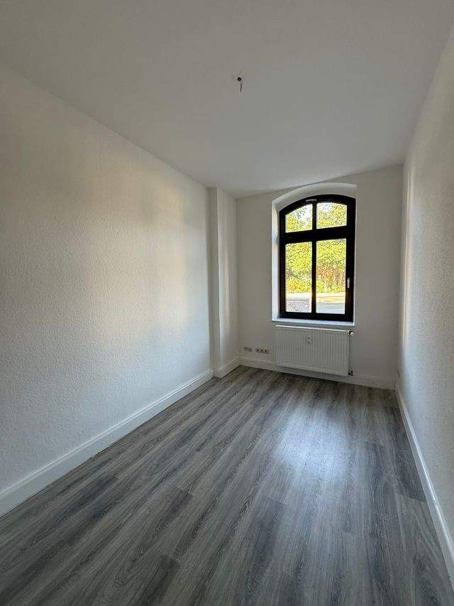 Helle 3 Raum Erdgeschosswohnung in Zwickau ab sofort zu vermieten - Foto 3