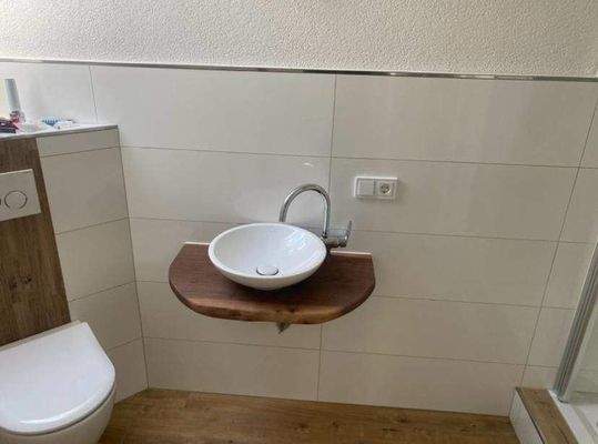 Waschgelegenheit Badezimmer.jpg