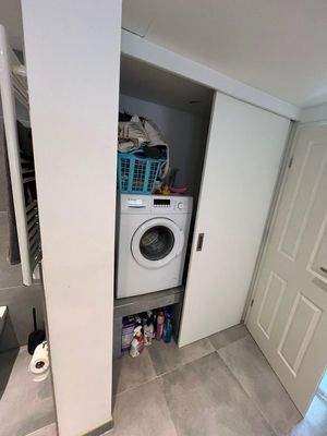 Einbauschrank im Bad