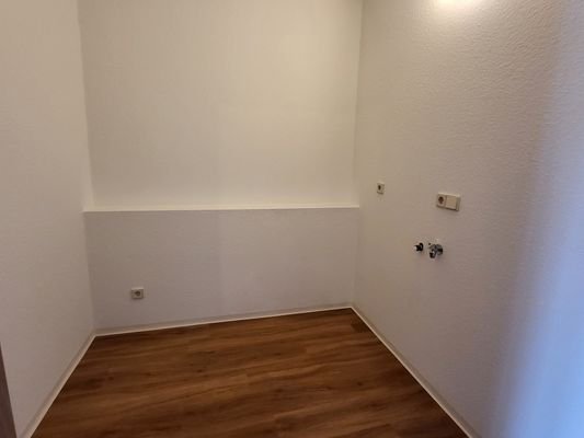Abstellraum mit WM-Anschluss