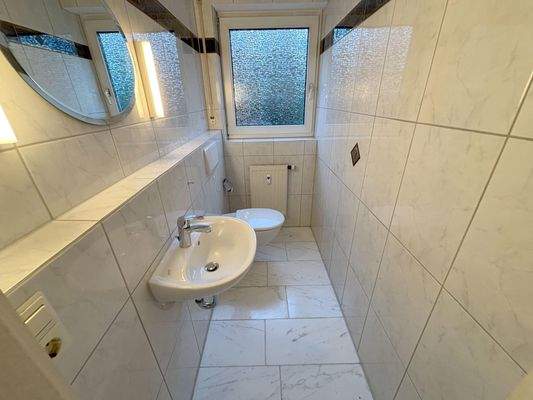 Gäste - WC mit Fenster