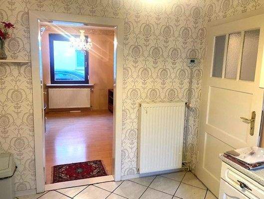 EG Blick von Küche ins Wohnzimmer