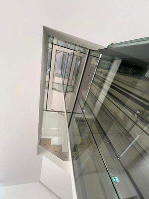 Aufzug/ Treppenhaus