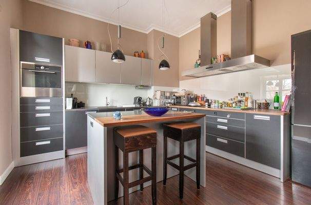 Bulthaup-Küche mit praktischer Kochinsell