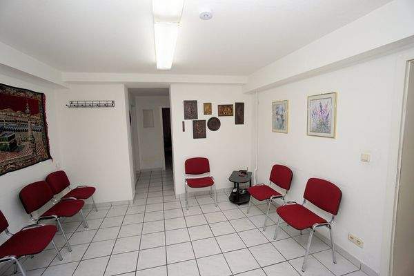 KG Medizinische Räume Souterrain (2).jpg