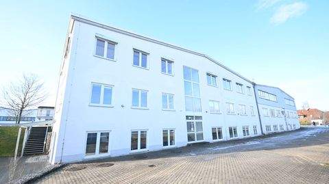 Berg bei Neumarkt in der Oberpfalz / Meilenhofen Halle, Berg bei Neumarkt in der Oberpfalz / Meilenhofen Hallenfläche